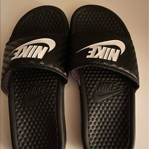 Nike slides
